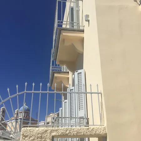 Apartment Seaside Serenade 1, *